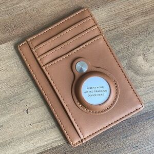 Men’s AirTag wallet NWOT